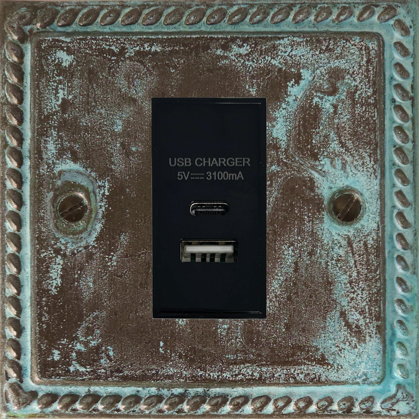 Georgian Verdigris 1 Gang USB Type A + C