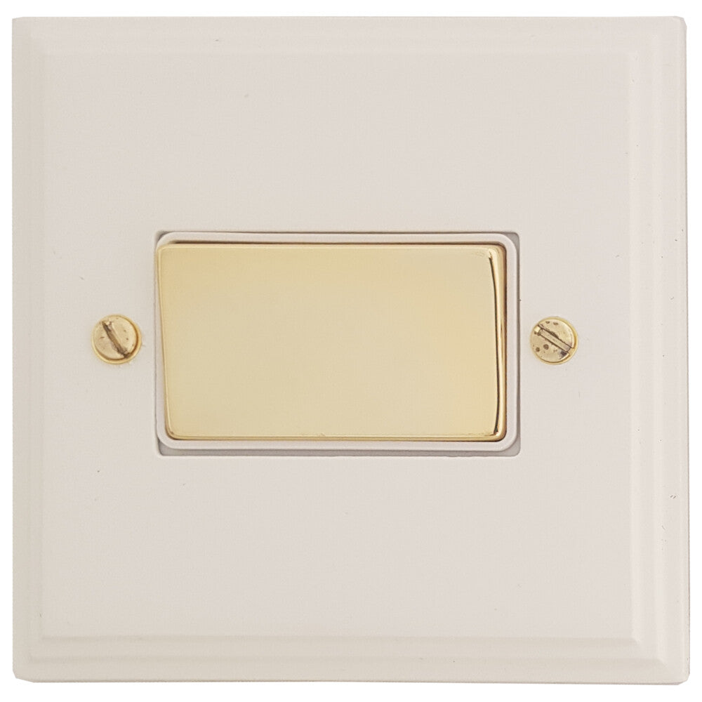 Victorian Flat White Fan Isolator