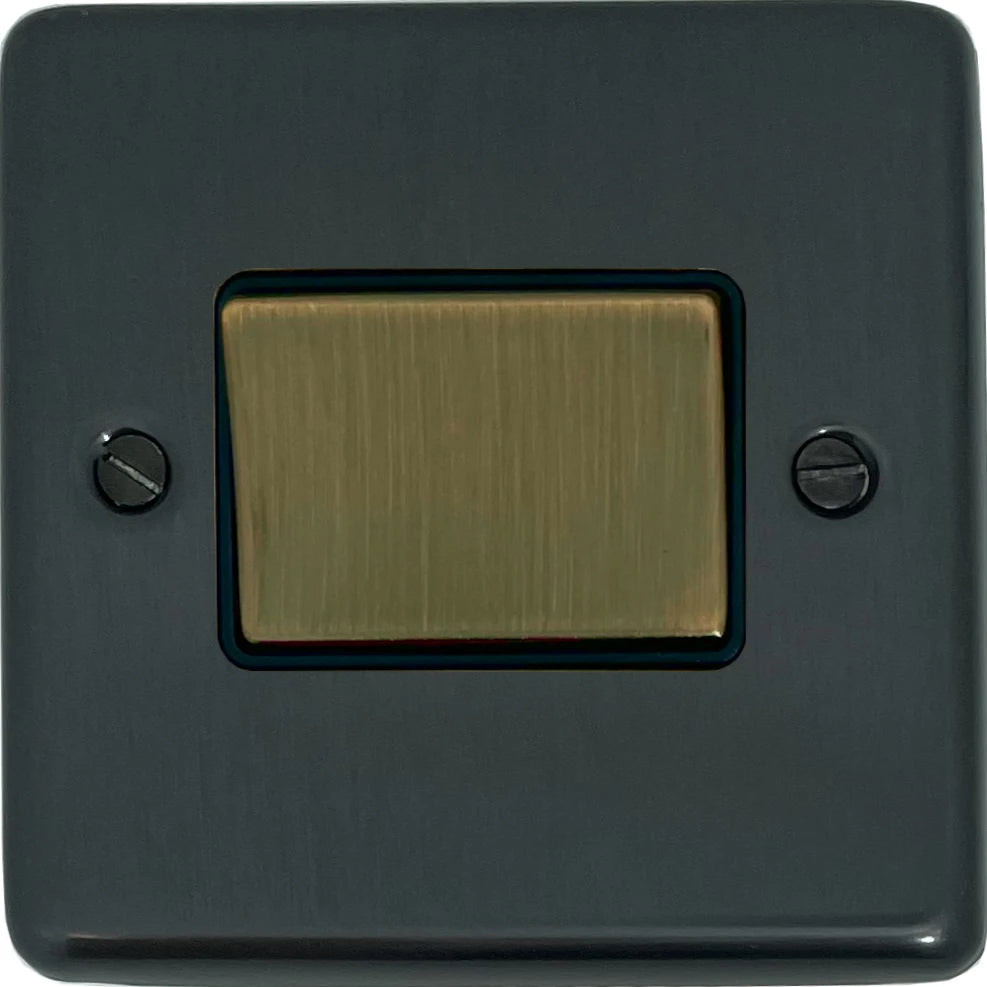 Contour Antique Bronze Fan Isolator