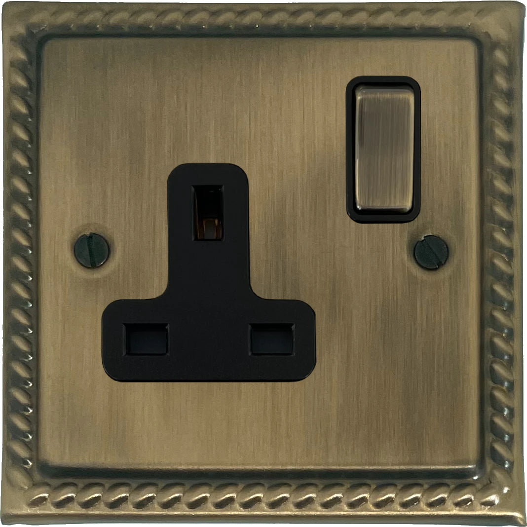 Georgian Light Antique Brass 1 Gang Socket (Brass Switch)