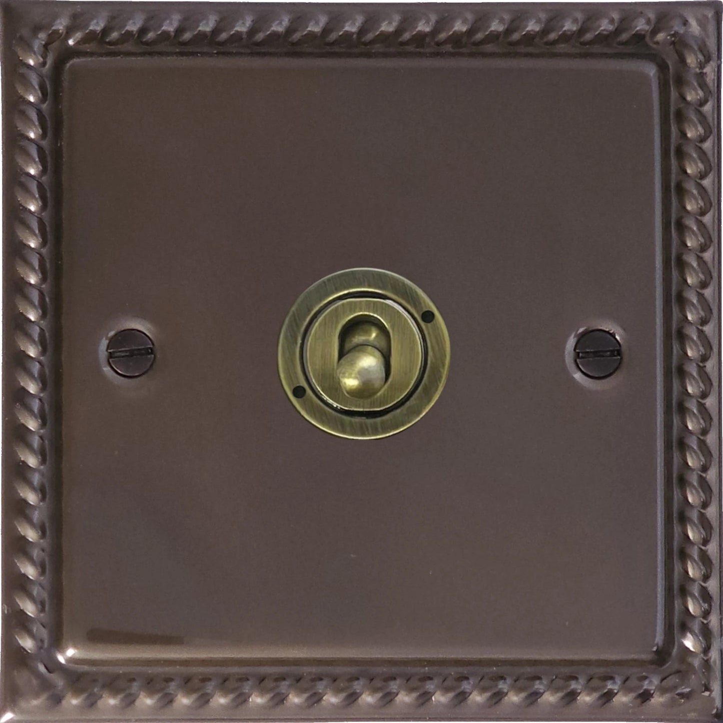 Georgian Medium Bronze Intermediate Toggle