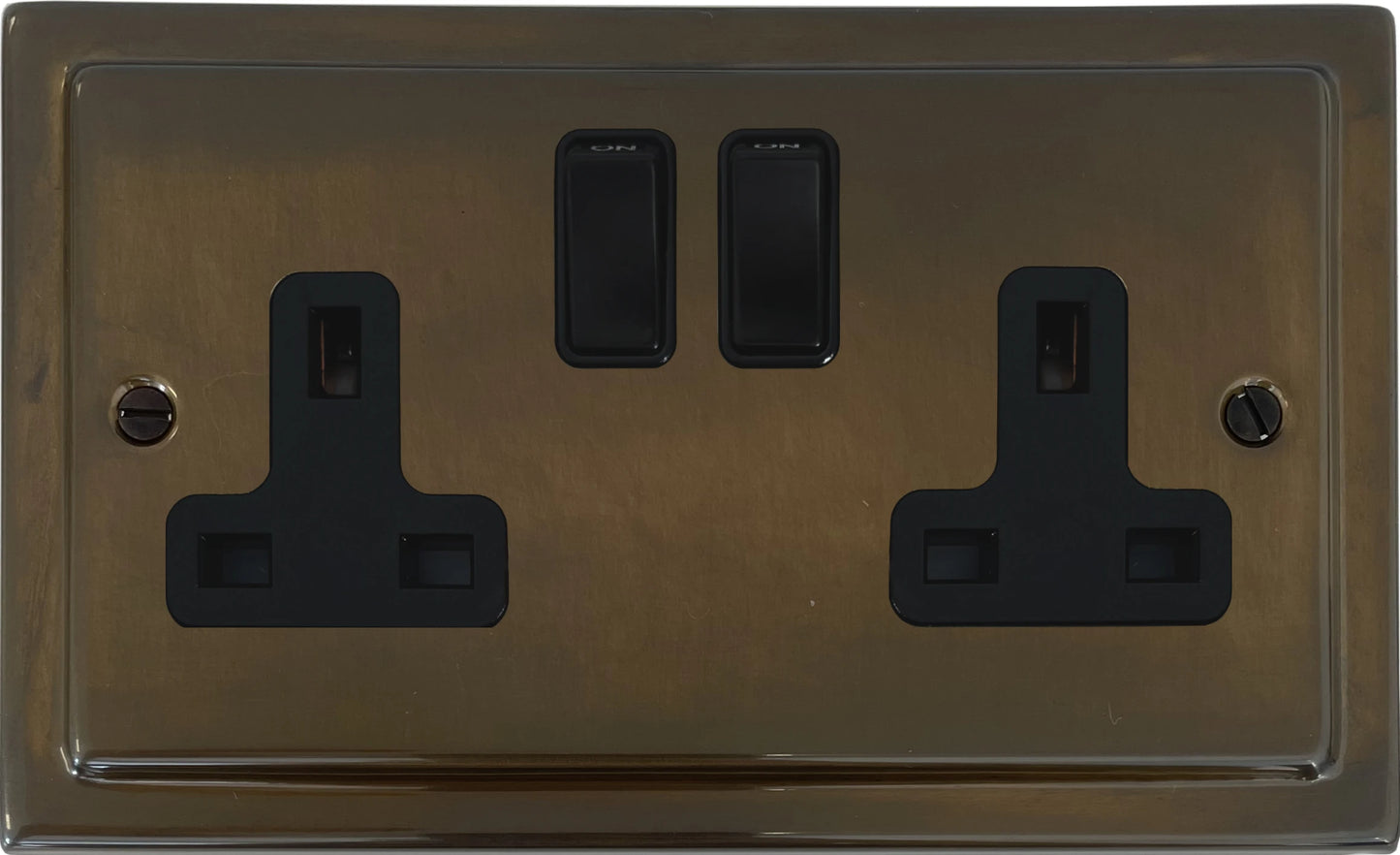 Victorian Medium Bronze 2 Gang Socket