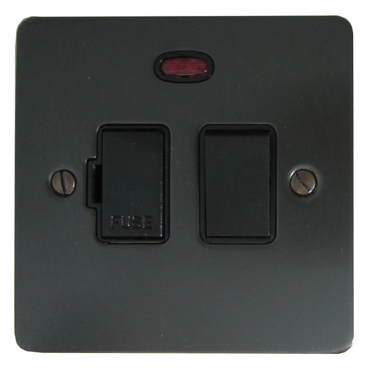 Flat Black Bronze Swt Spur + Neon