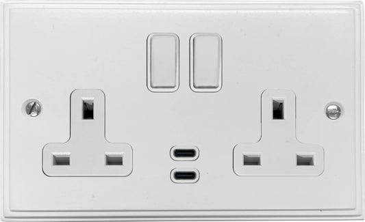 Victorian  Flat White  2 Gang Socket with USBC