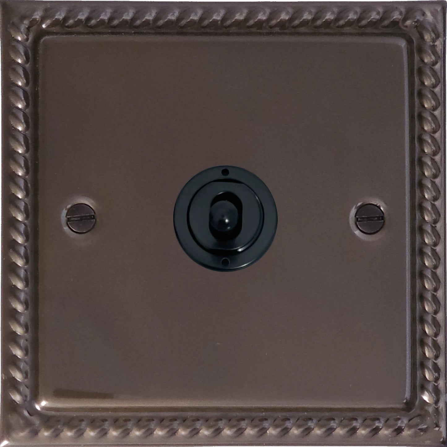 Georgian Medium Bronze 1 Gang Toggle (Flat Black Toggle)