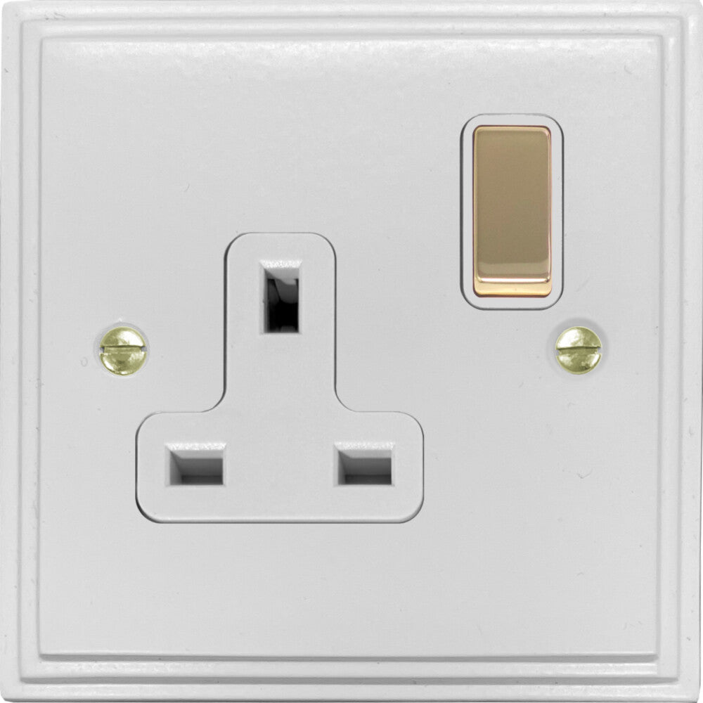 Victorian Flat White 1 Gang Switched Socket