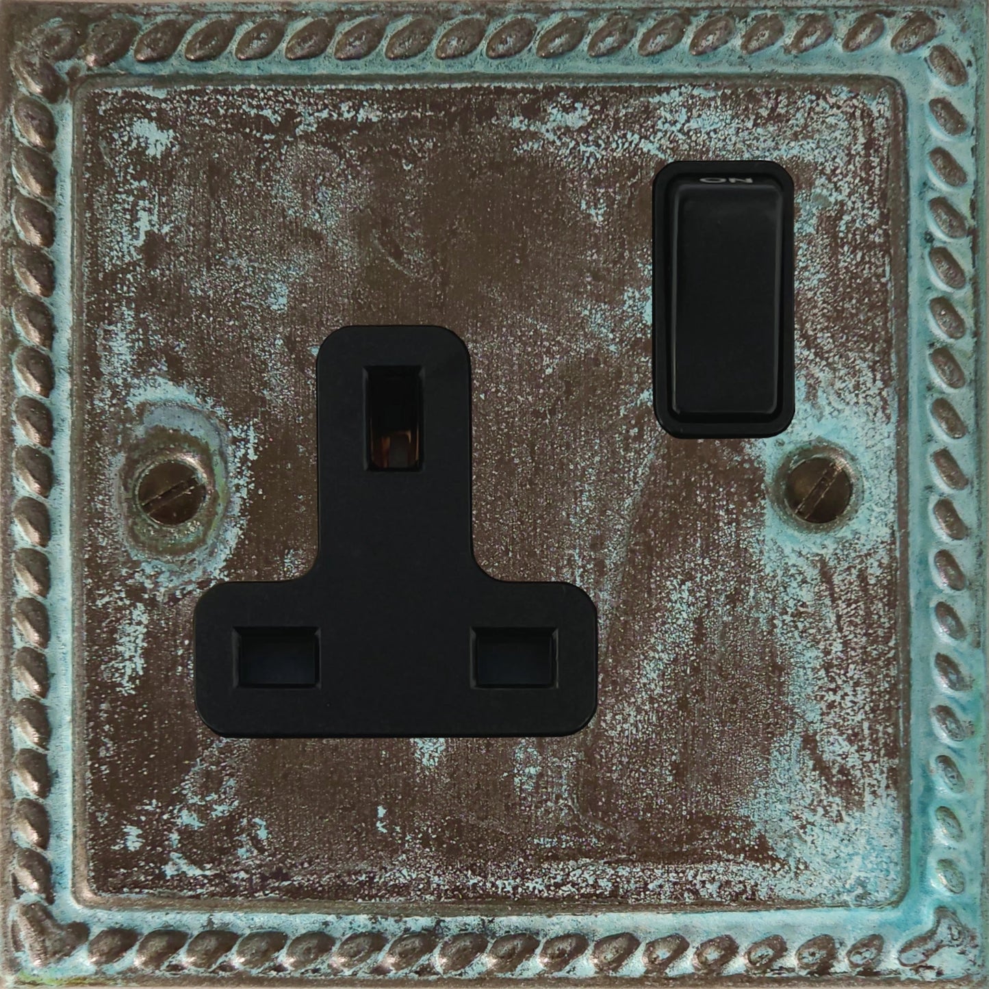 Georgian Verdigris 1 Gang Switched Socket