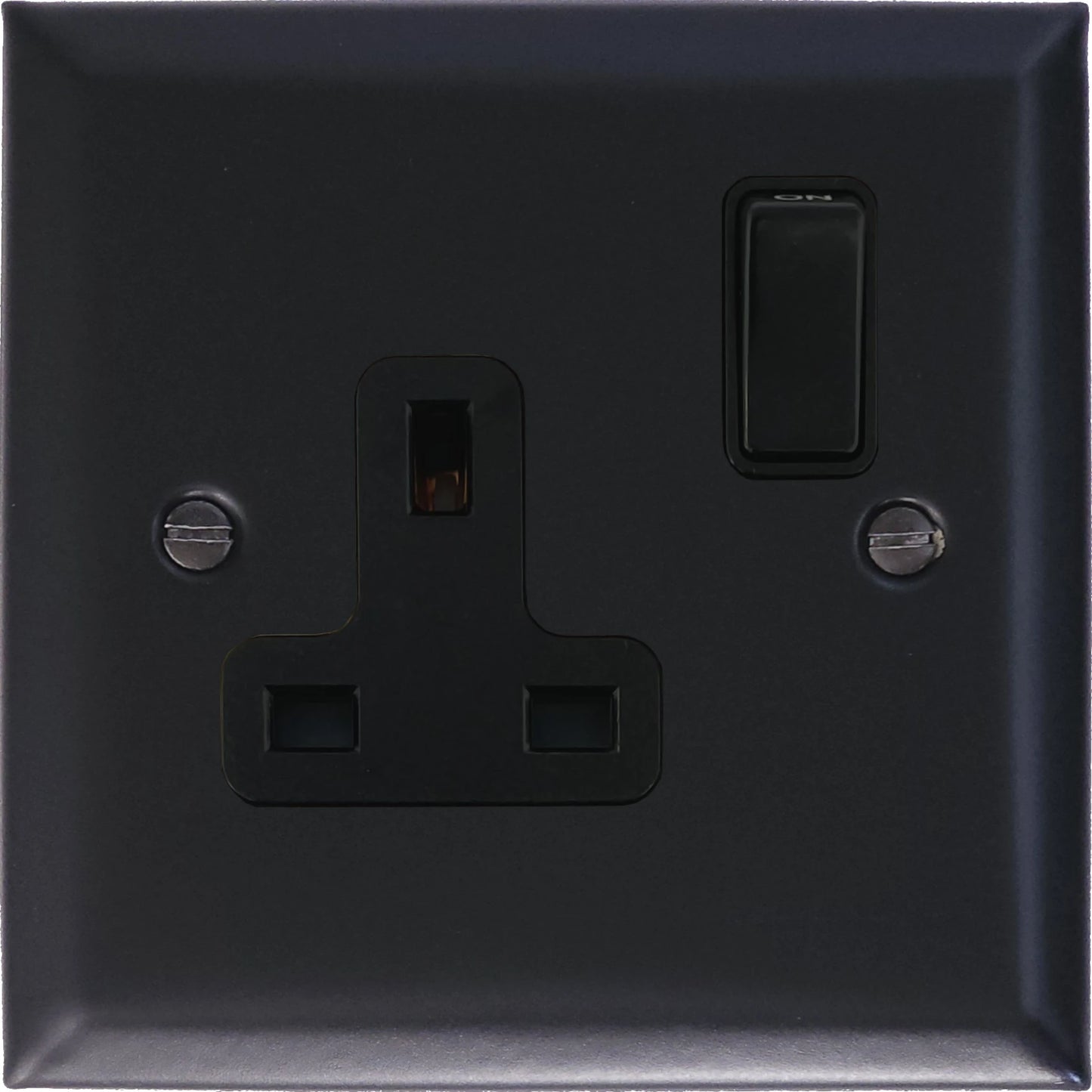 Spectrum Flat Black  1 Gang Socket