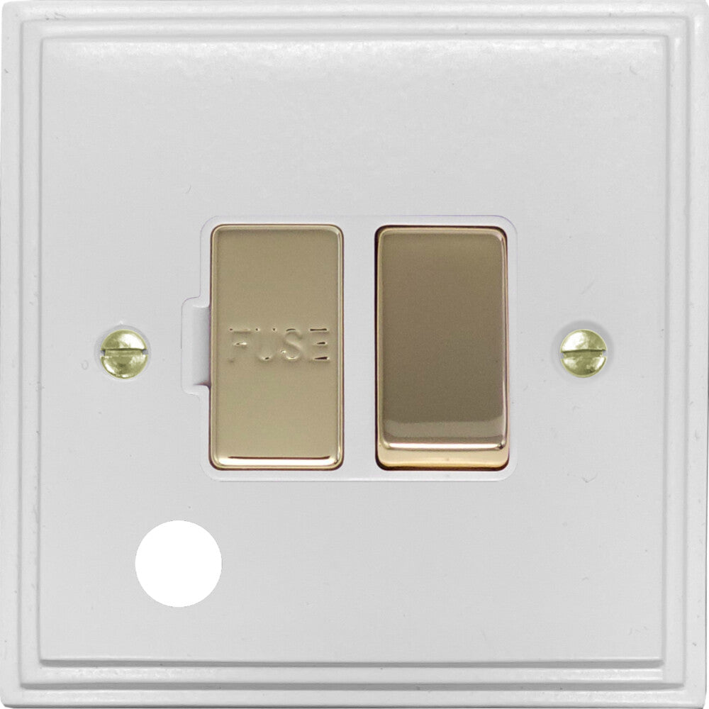 Victorian Flat White Swt Spur + Outlet