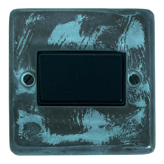 Contour Verdigris Fan Isolator