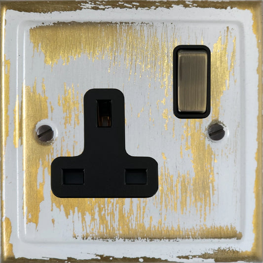 Victorian Dover Bronze 1 Gang Socket (Black Insert)